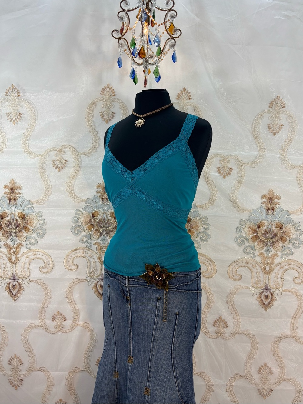 ✨Vintage Y2K Teal Mesh Lace Trim Cami✨ - Picture 2 of 7